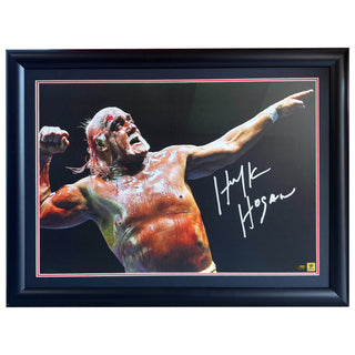 Hulk Hogan Signed Wrestling Photo – Framed
