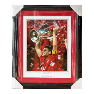 Steven Gerrard Signed & Framed Liverpool FC Istanbul 2005 Photo