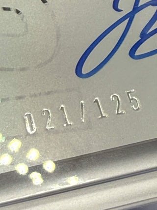 2018-19 Panini Absolute Memorabilia Jalen Brunson Rookie Auto 021/125