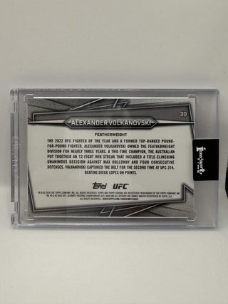 2026 Topps Chrome UFC Alexander Volkanovski Purple Mini-Diamonds Refractor 39/75