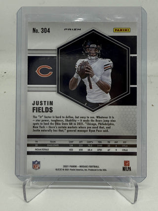 2021 Panini Mosaic Justin Fields Pink Prizm Rookie - No. 304