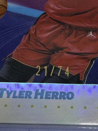 2024-25 Topps Finest Tyler Herro Common Refractor Die-Cut 21/74