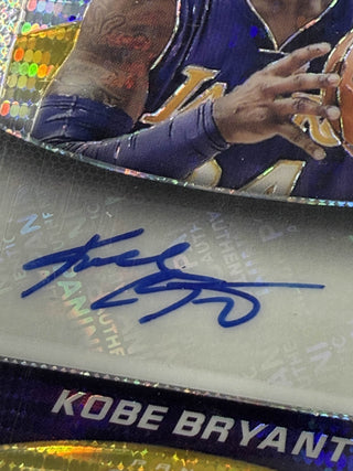2014-15 Panini Prizm Kobe Bryant Gold Pulsar Prizm Auto 07/10 BGS Mint 9 Auto 10