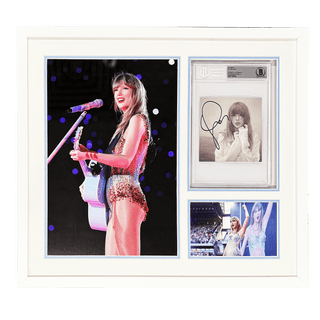 Taylor Swift hand signed CD Insert Beckett Authenticated Framed 1 Only